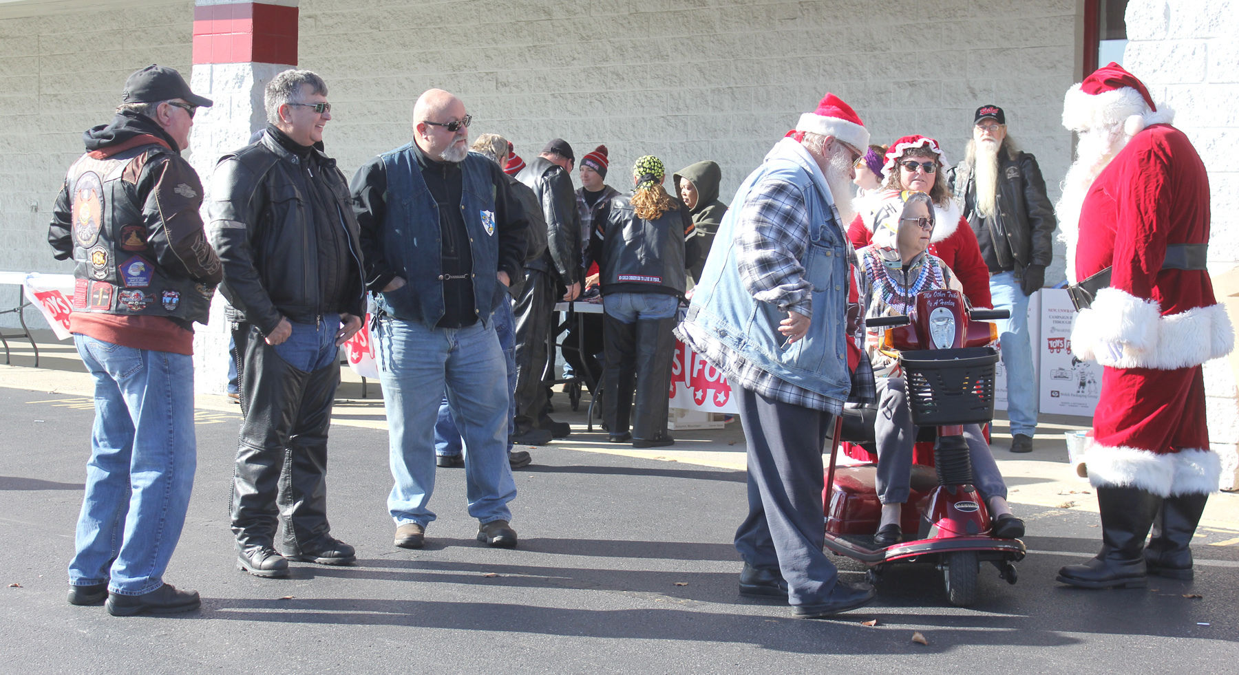 Bikers ride for Toys for Tots